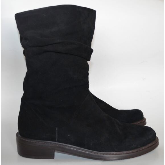 Stuart Weitzman Black Suede Boot Flat - Picture 3 of 8